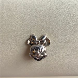 Minnie Mouse Pandora charm